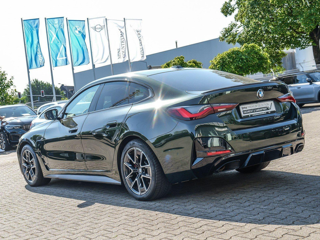 BMW M440