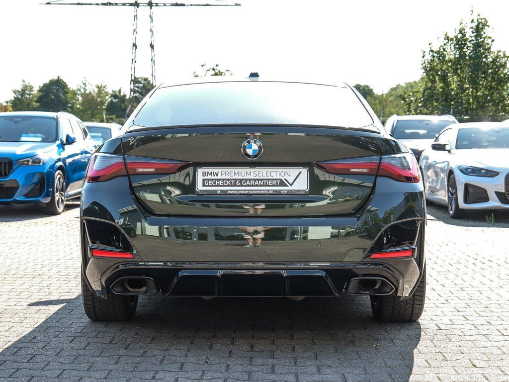 BMW M440