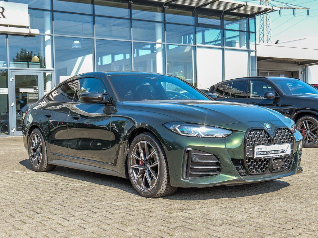 BMW M440