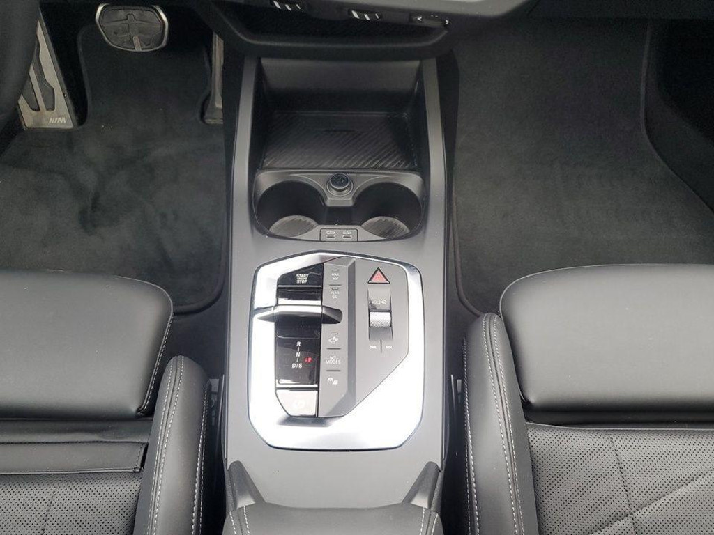 BMW M235