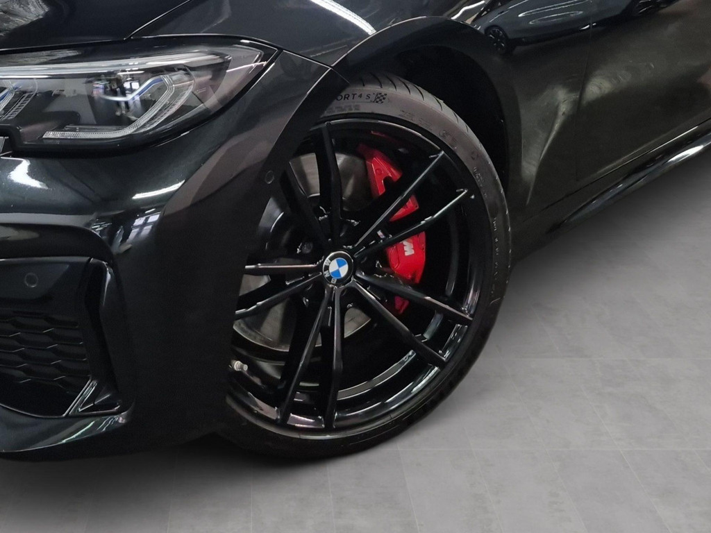 BMW M340