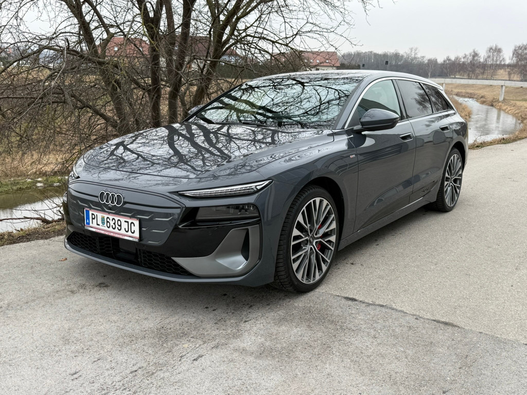 Audi A6 e-tron Avant Quattro