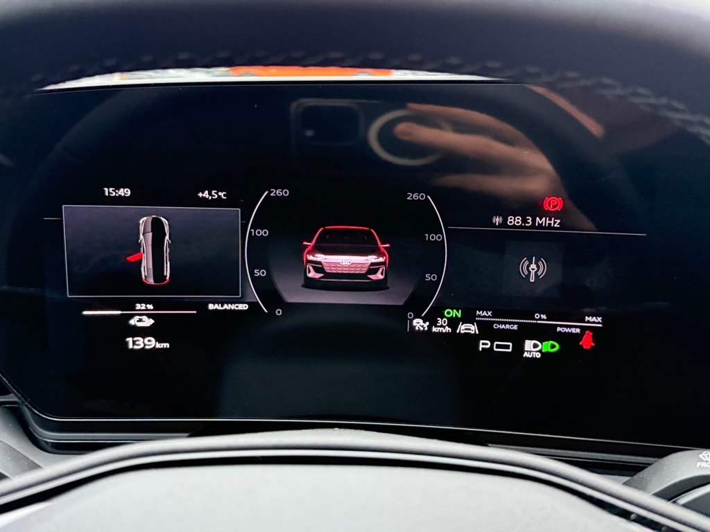 Audi A6 e-tron