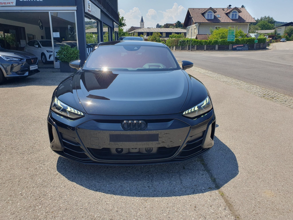 Audi e-tron GT
