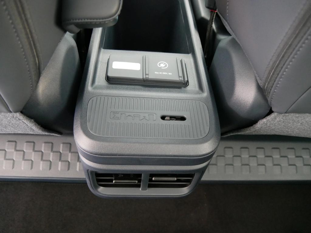 Kia PV5 Passenger