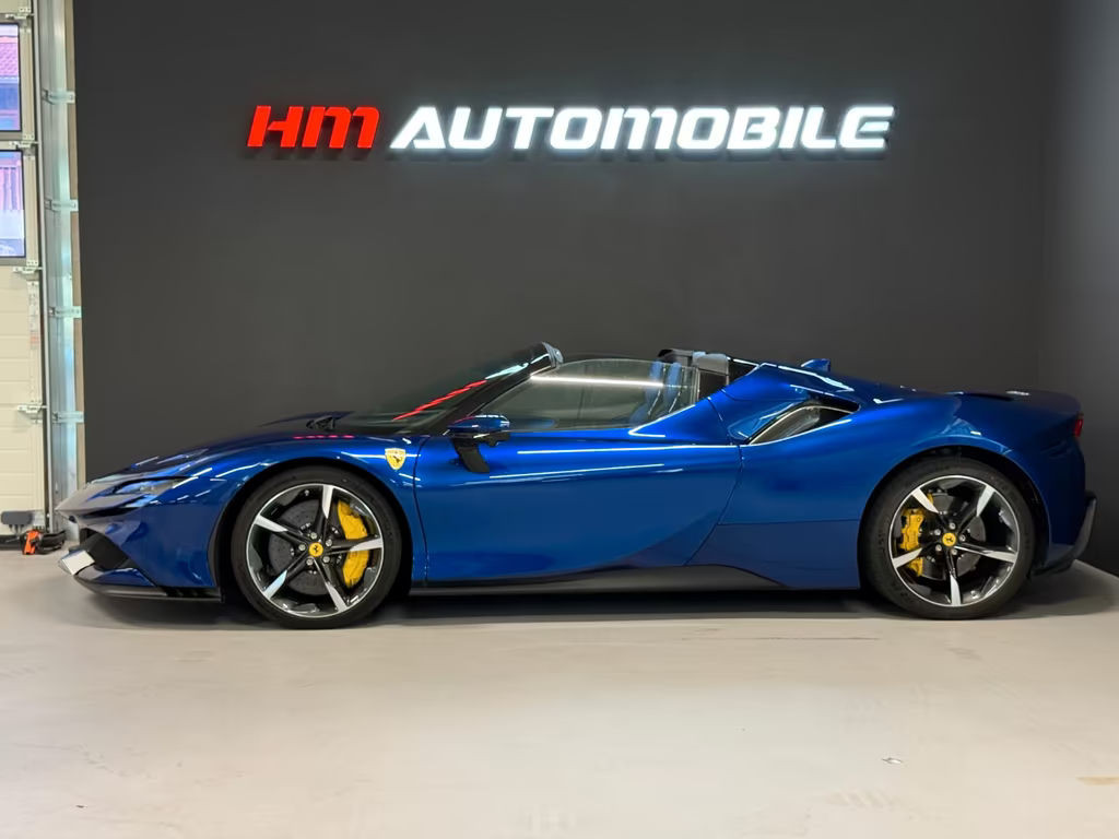 Ferrari SF90
