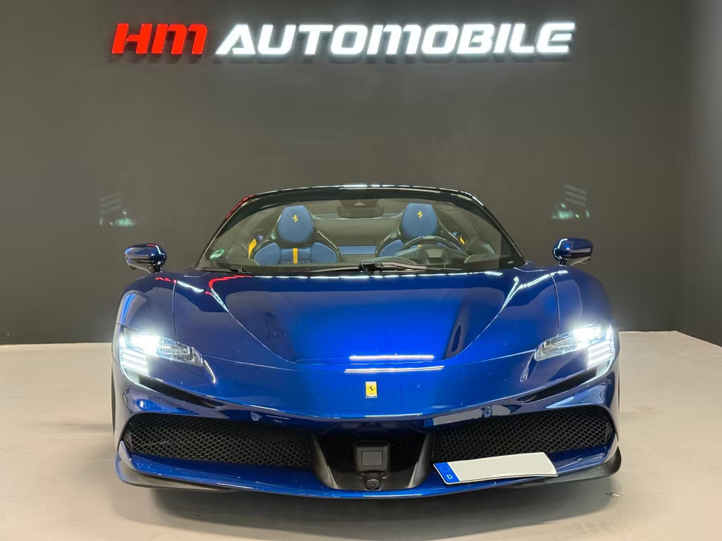 Ferrari SF90