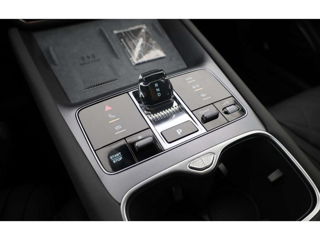 BYD Sealion 7