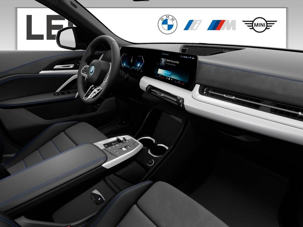 BMW iX2