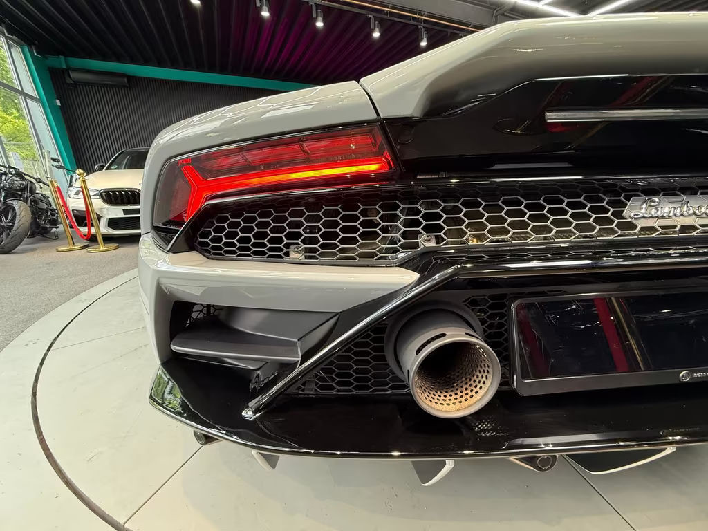 Lamborghini Huracan