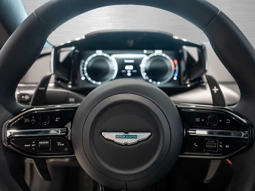 Aston Martin Vanquish