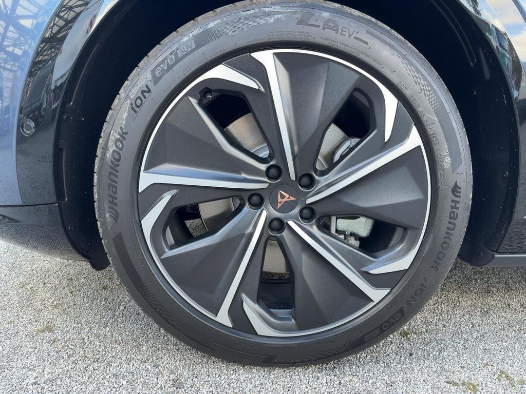 Cupra Tavascan