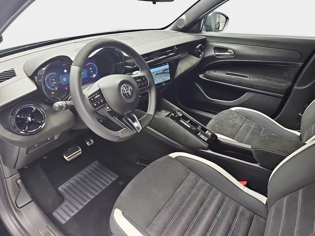 Alfa Romeo Junior