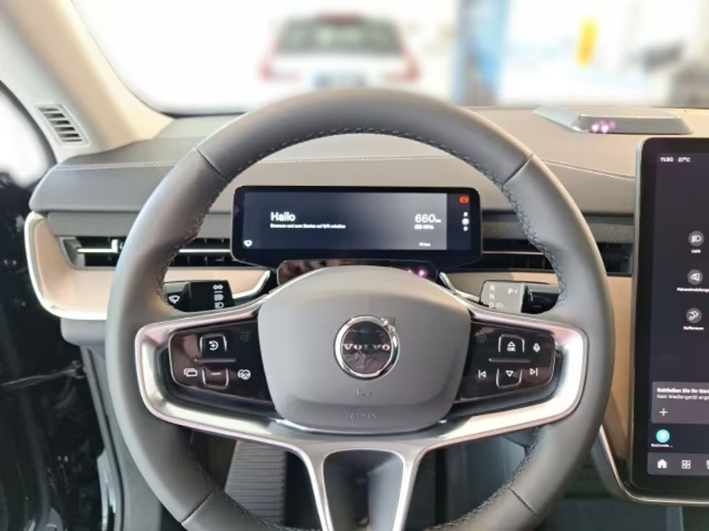 Volvo EX90