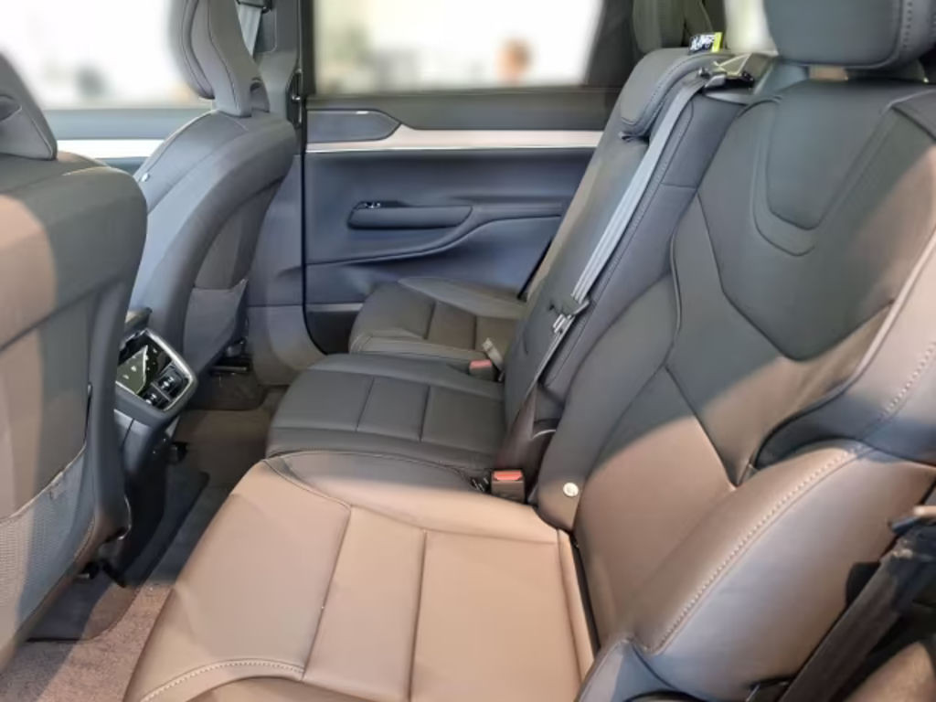 Volvo EX90