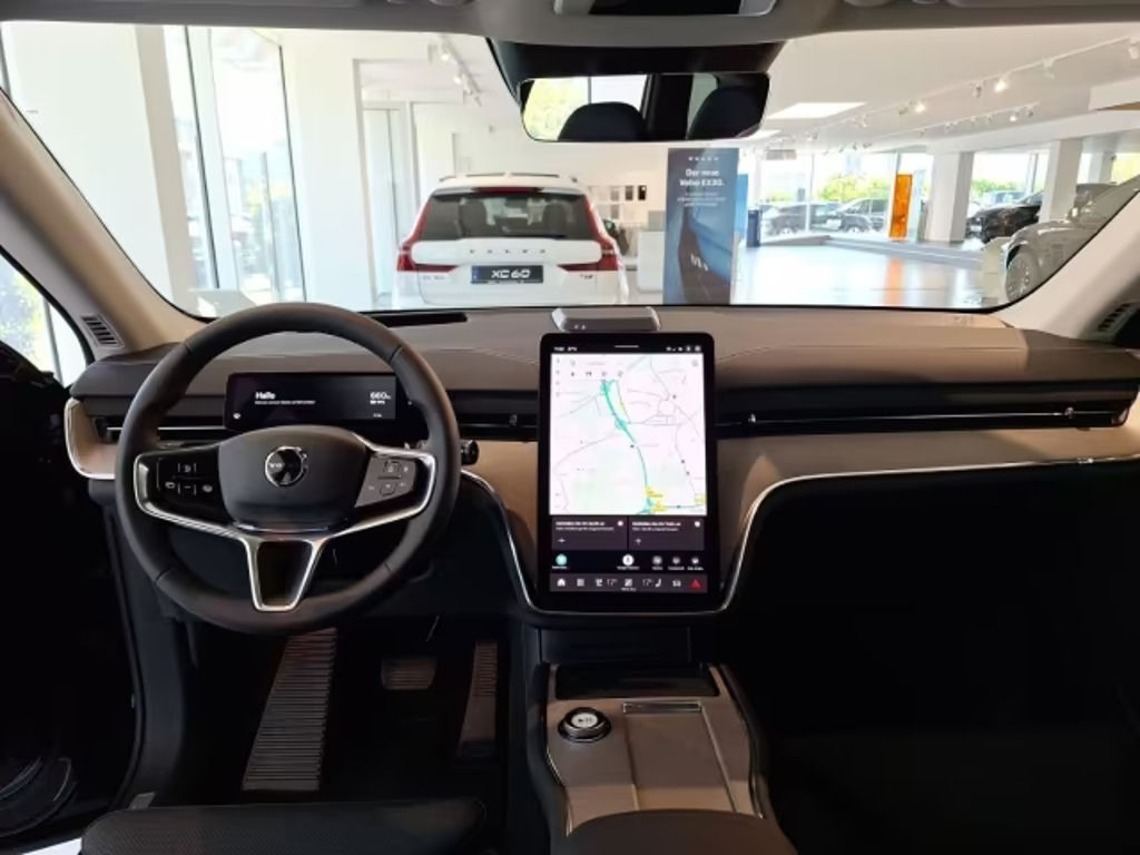 Volvo EX90