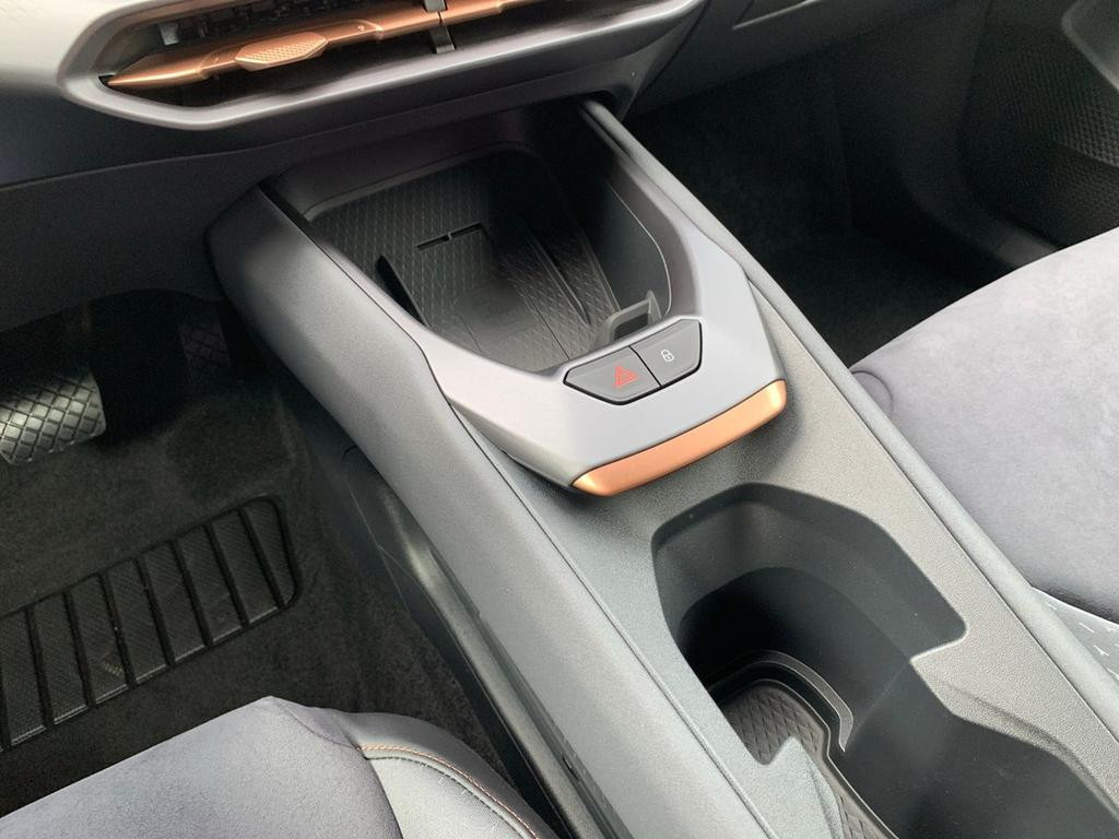 Cupra Raval