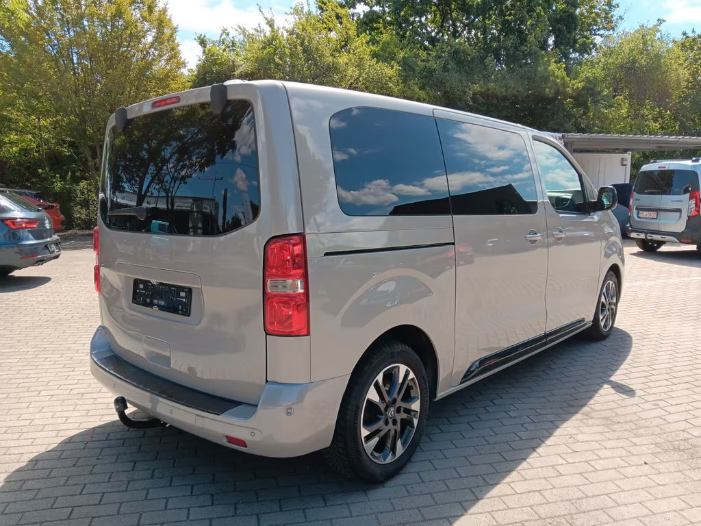 Opel Zafira Life