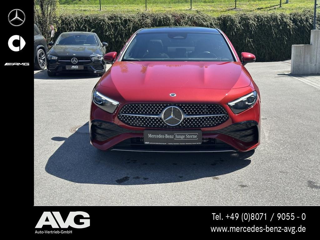 Mercedes-Benz A-Klasse A 220 4MATIC AMG Line