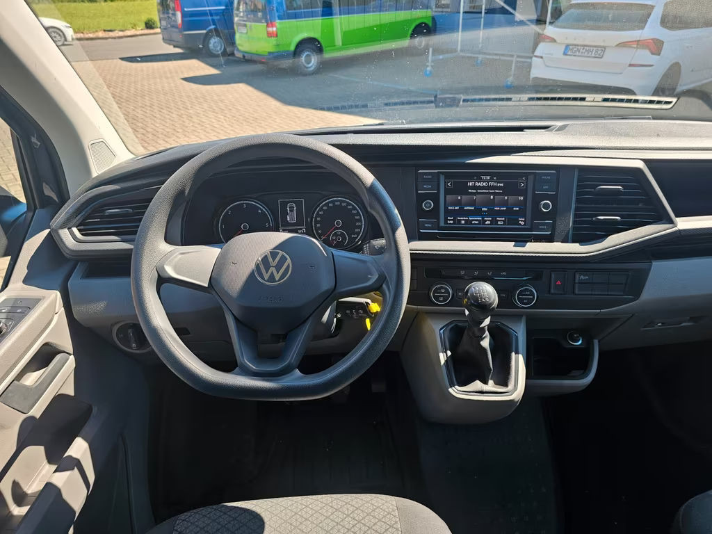 Volkswagen Caravelle