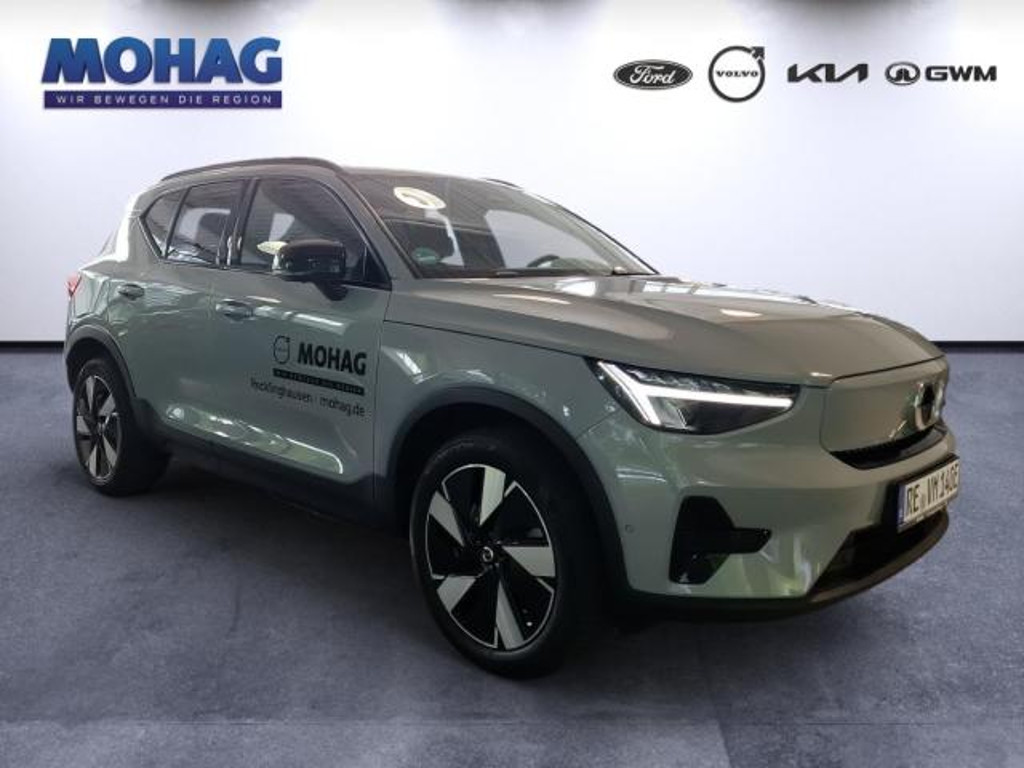 Volvo EX40