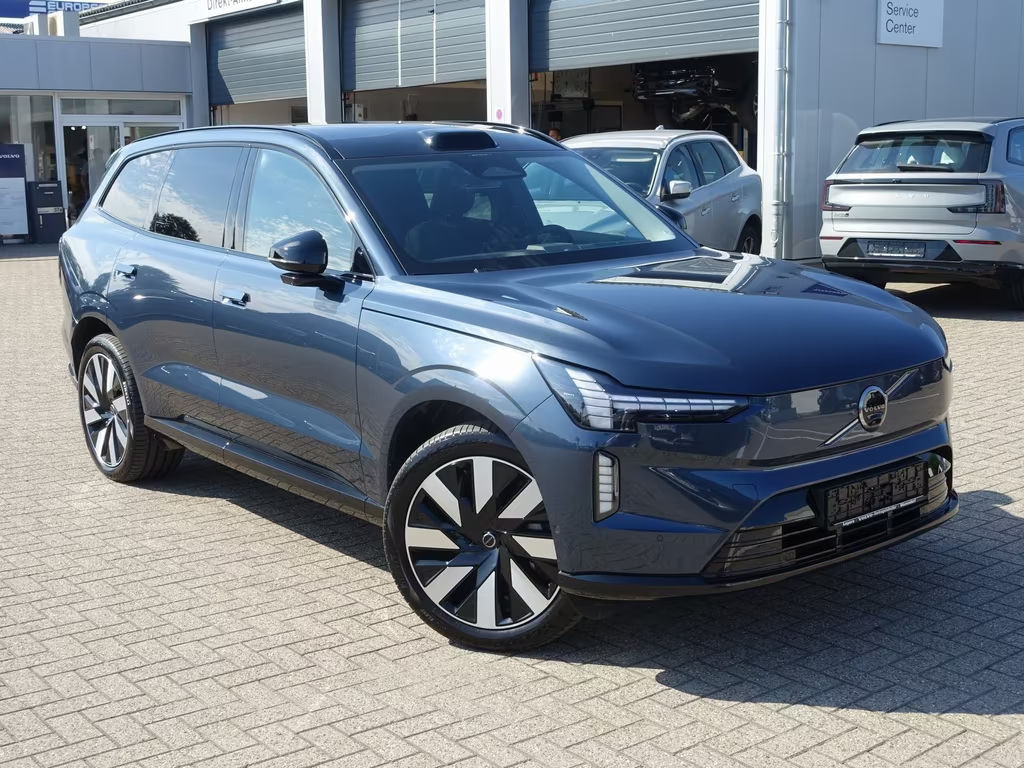 Volvo EX90