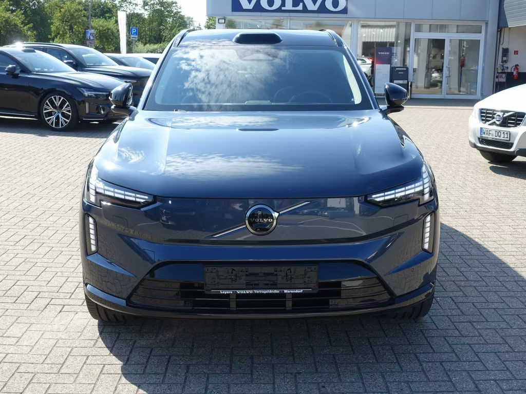 Volvo EX90