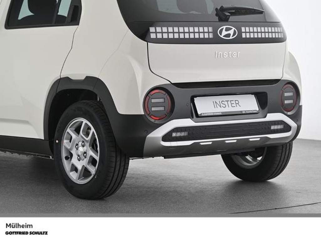 Hyundai INSTER