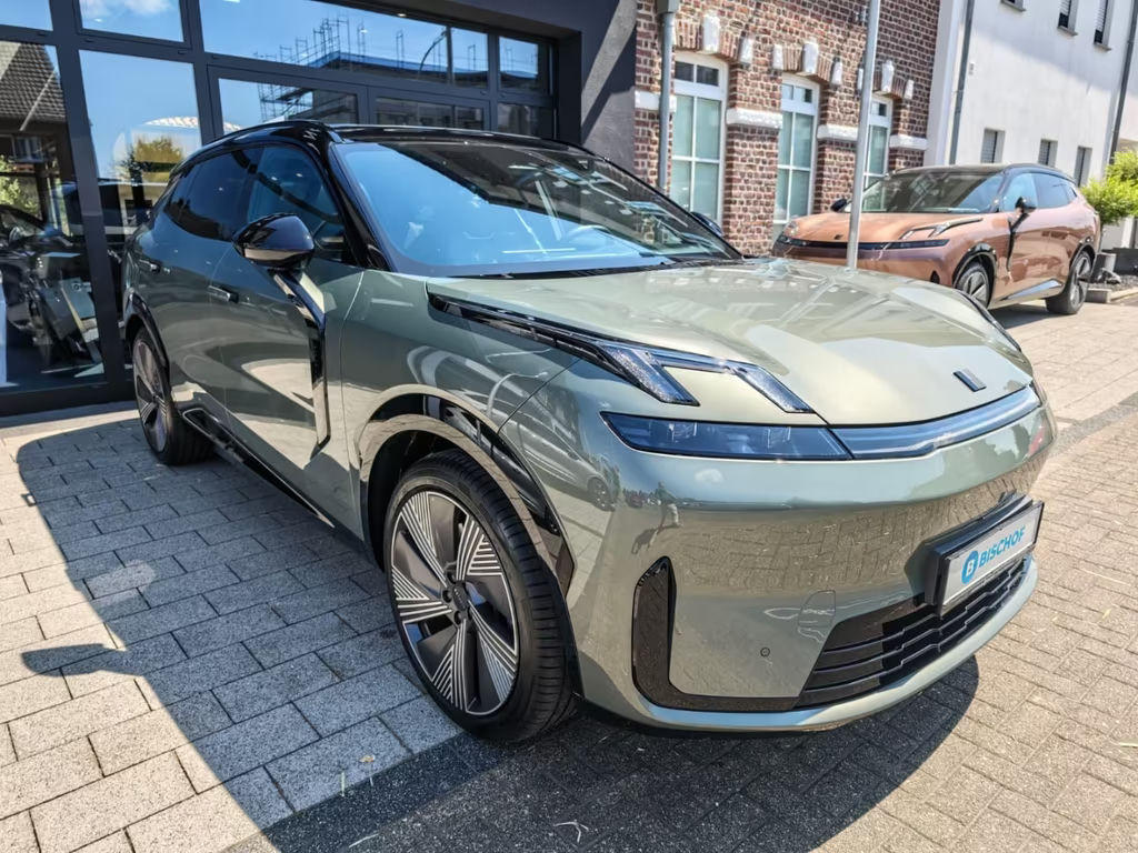 Lynk&Co 08