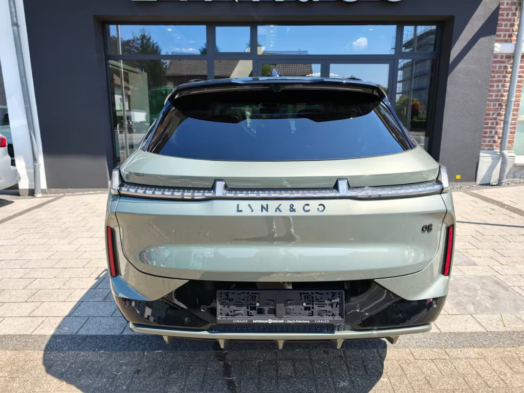 Lynk&Co 08