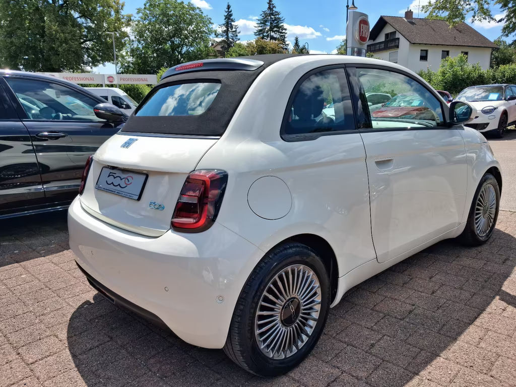 Fiat 500e