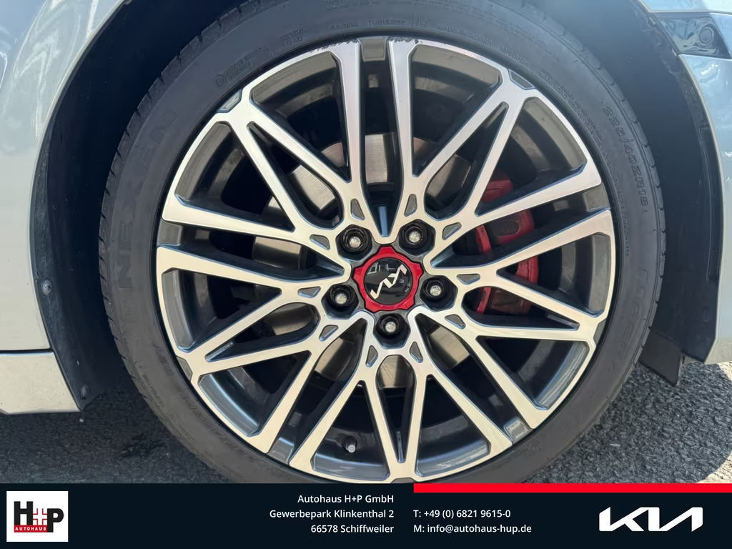 Kia ProCeed