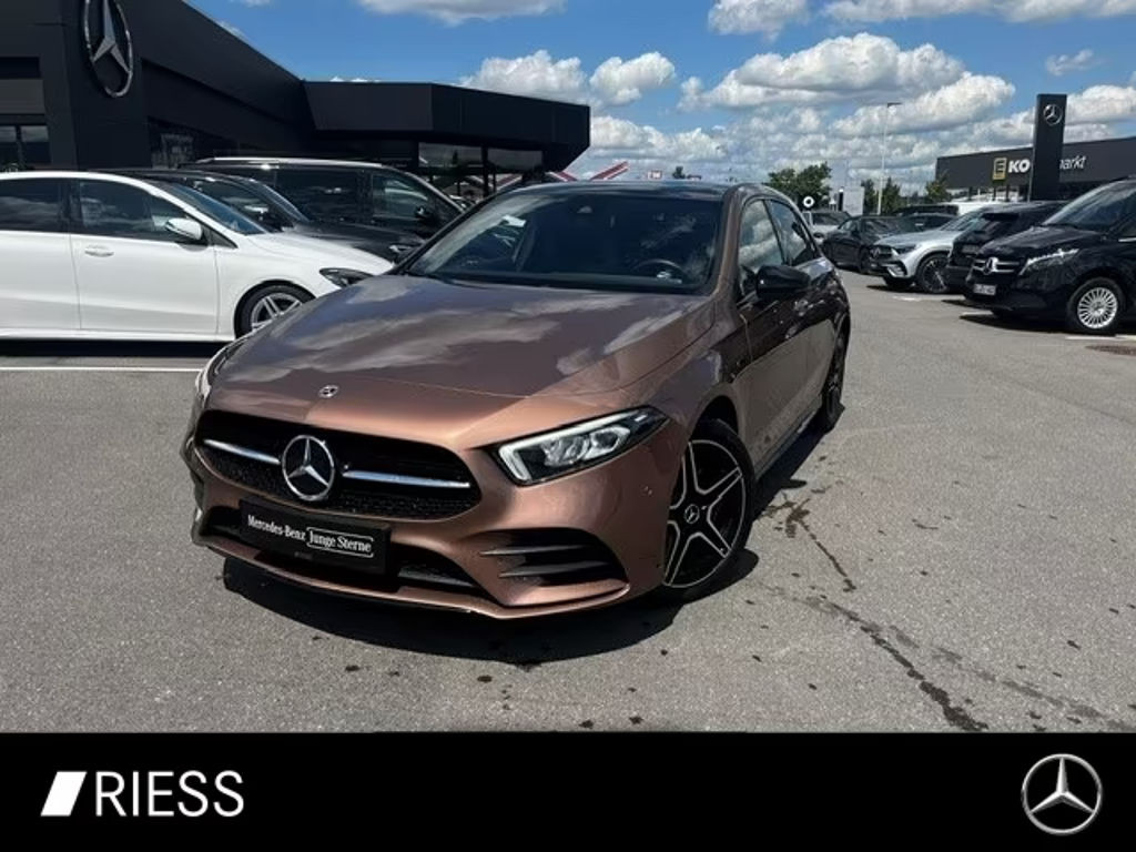 Mercedes-Benz A-Klasse A 250 AMG Line A 250 e Hatchback
