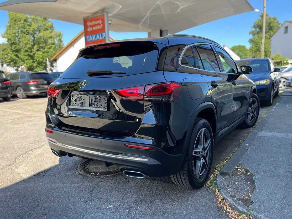 Mercedes-Benz GLA-Klasse