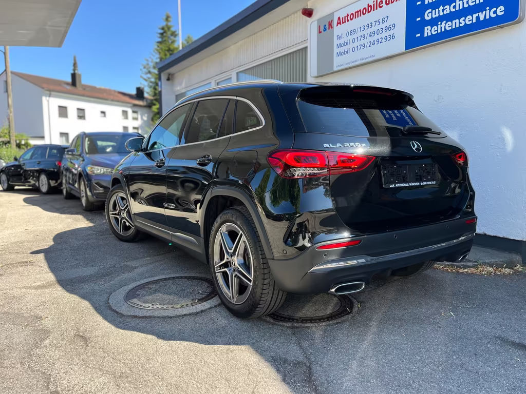 Mercedes-Benz GLA-Klasse