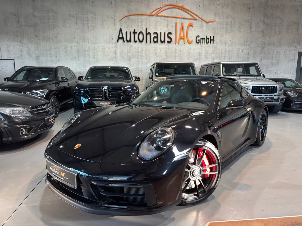 Porsche 911 GTS 4 Carrera
