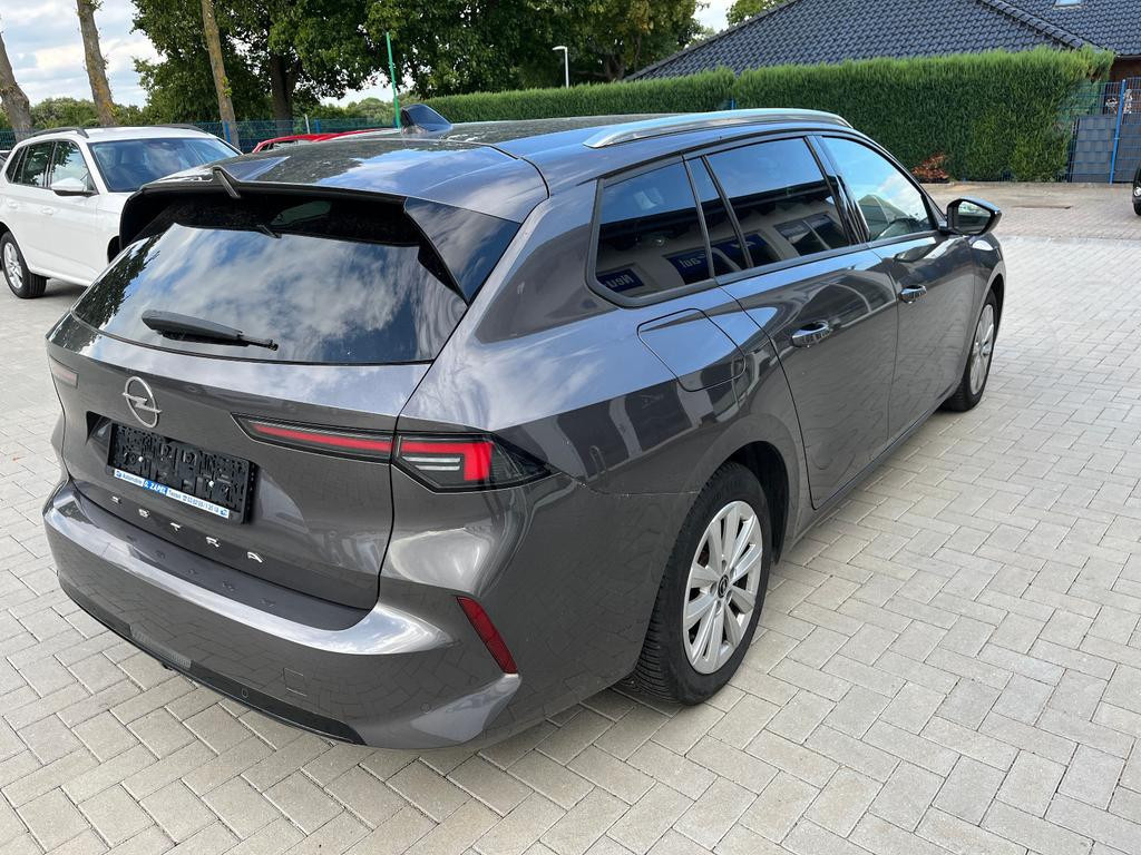 Opel Astra Sports Tourer Elegance Turbo