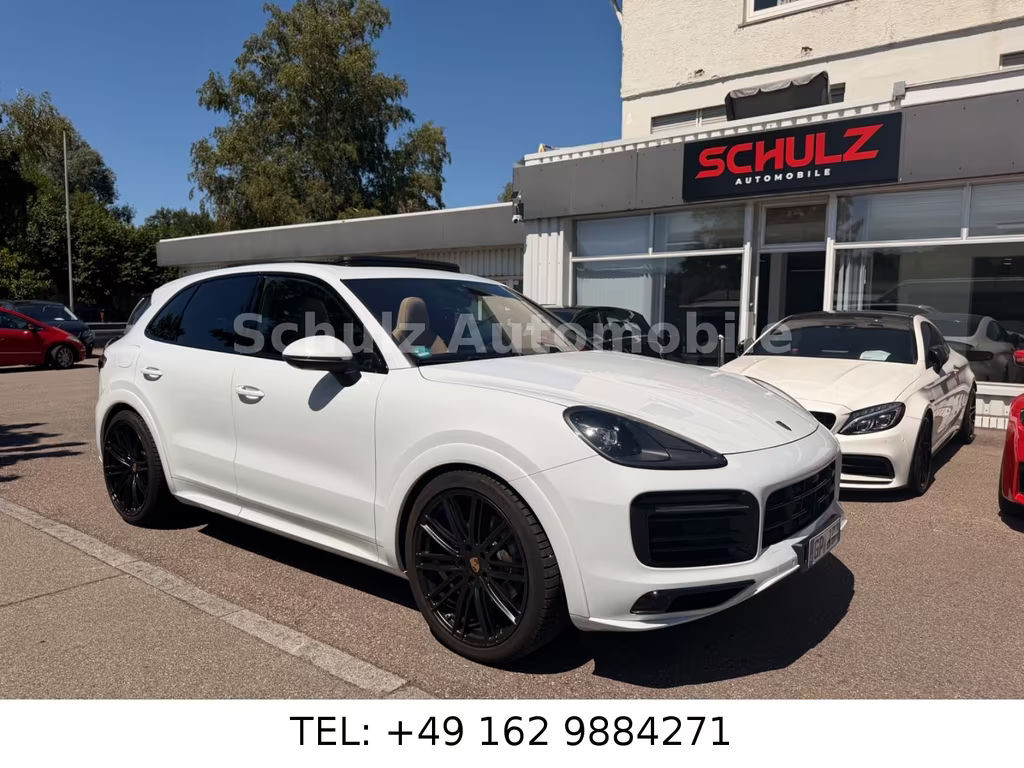 Porsche Cayenne 3.0 *SPORTDESIGN/PANO/ACC/360/22ZOLL