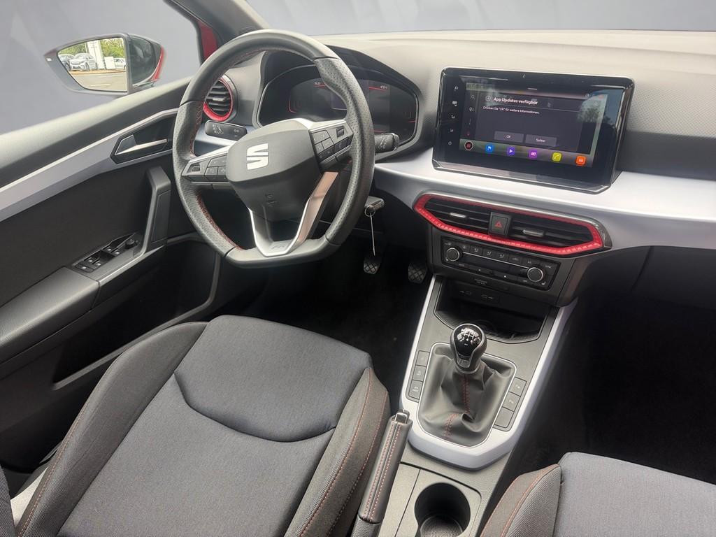 Seat Arona