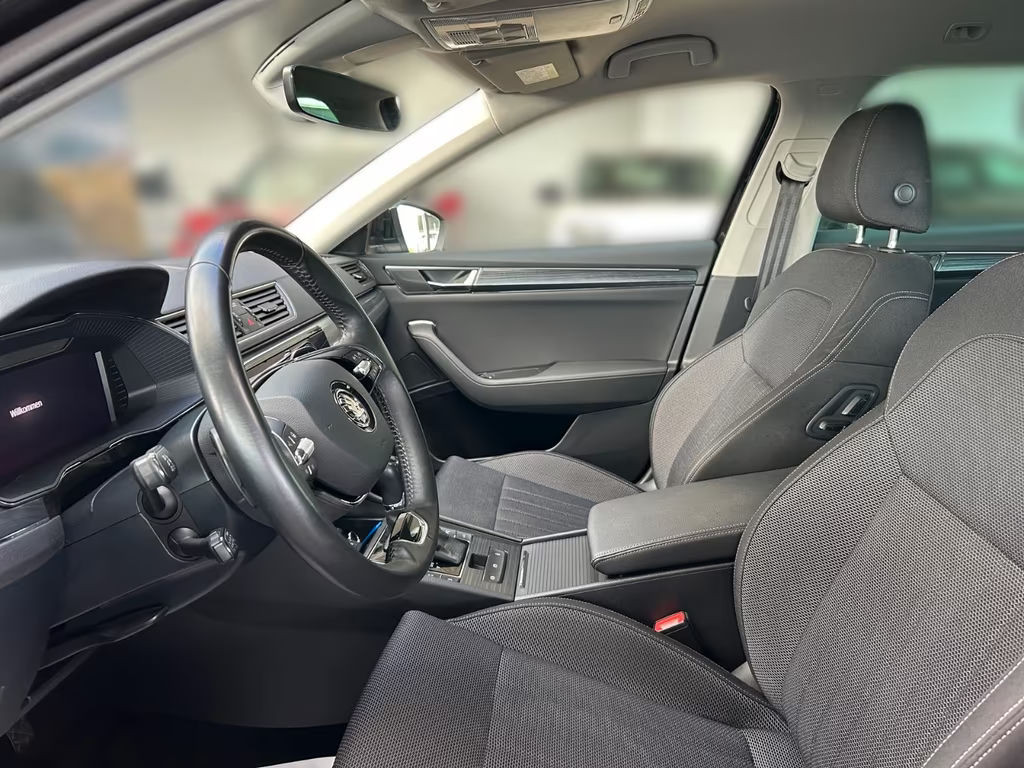 Skoda Superb