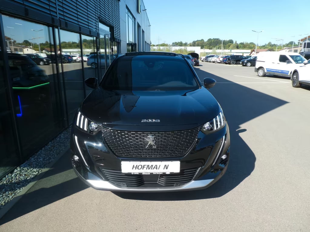 Peugeot e-2008