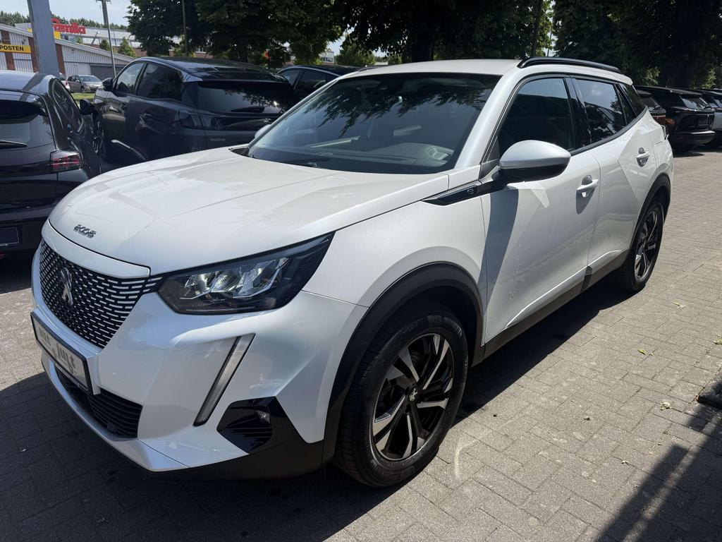 Peugeot e-2008