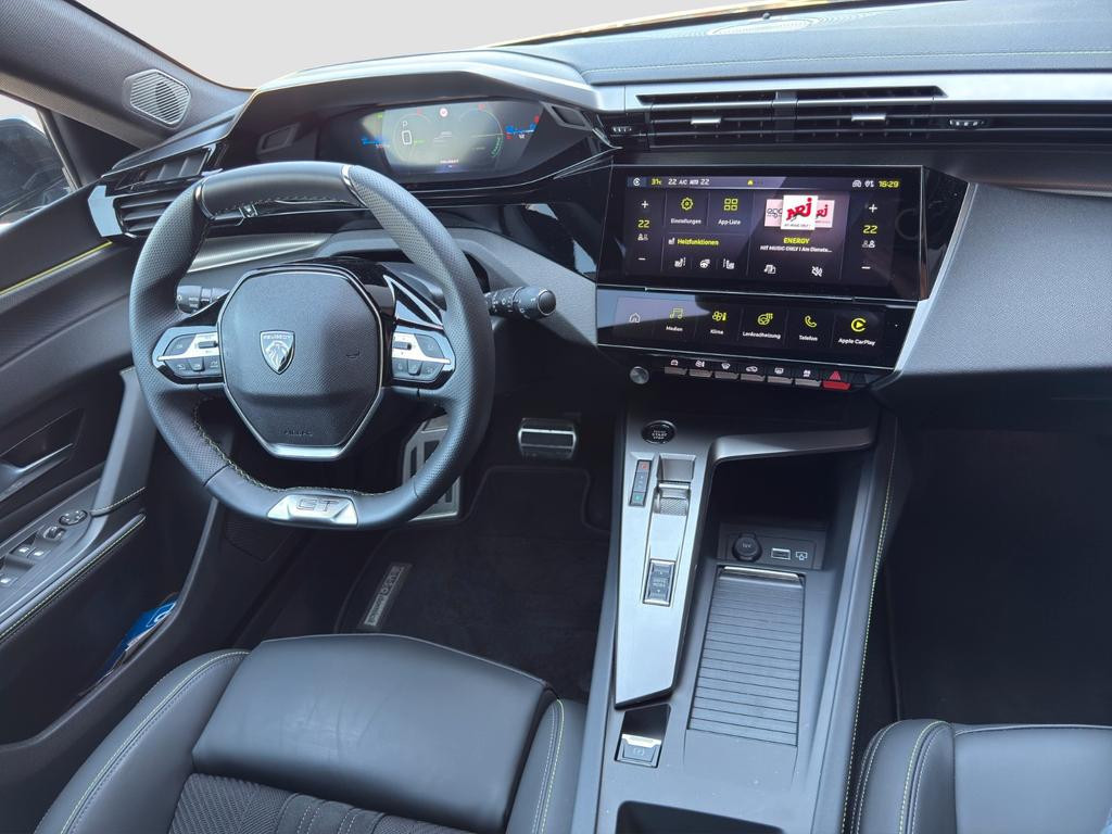 Peugeot e-308