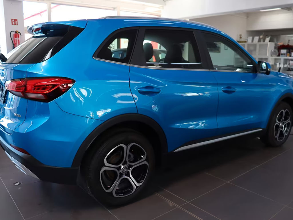 MG ZS
