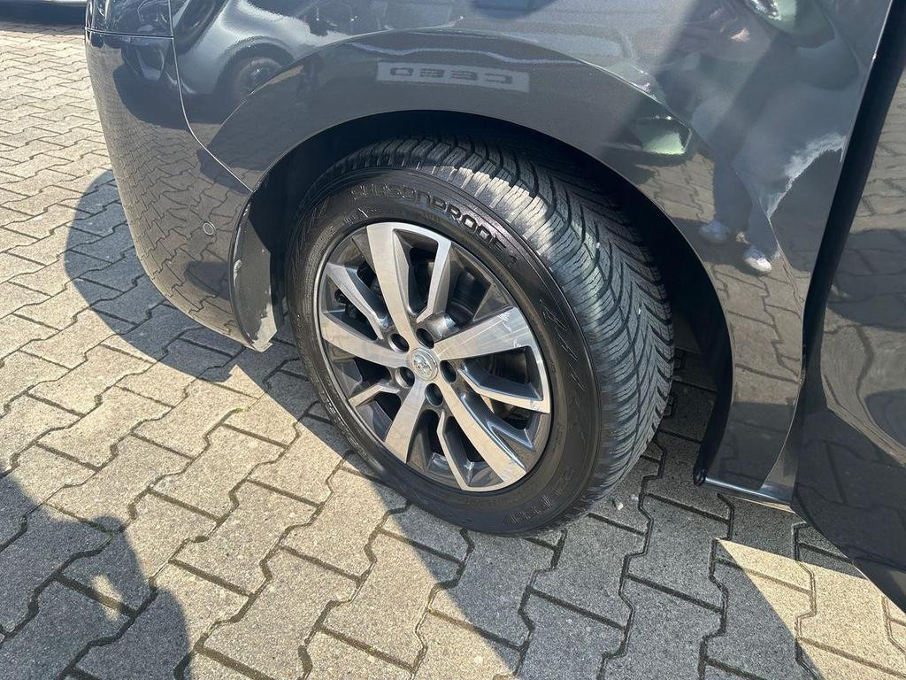 Toyota Proace (Verso)