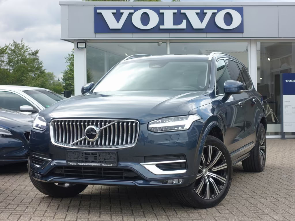 Volvo XC90 AWD Plus Bright