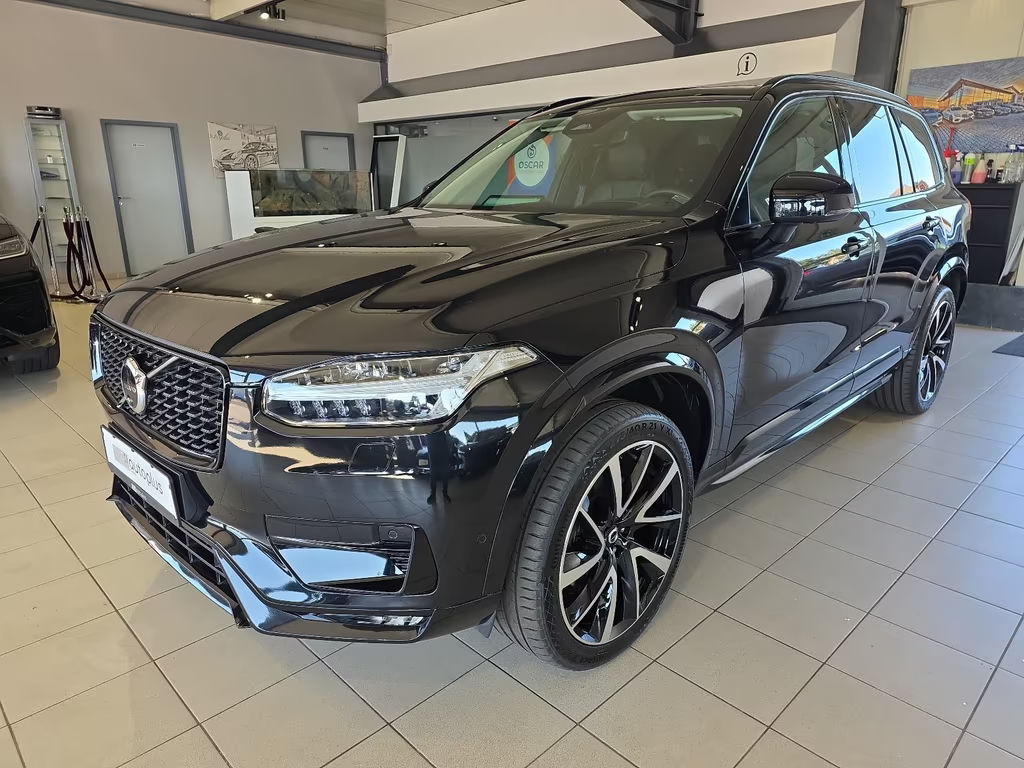 Volvo XC90 AWD Ultimate Dark