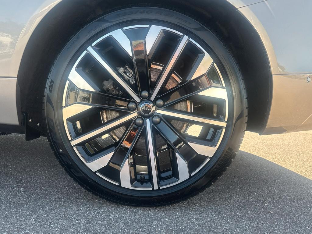 Volvo XC60 AWD Dark Ultra