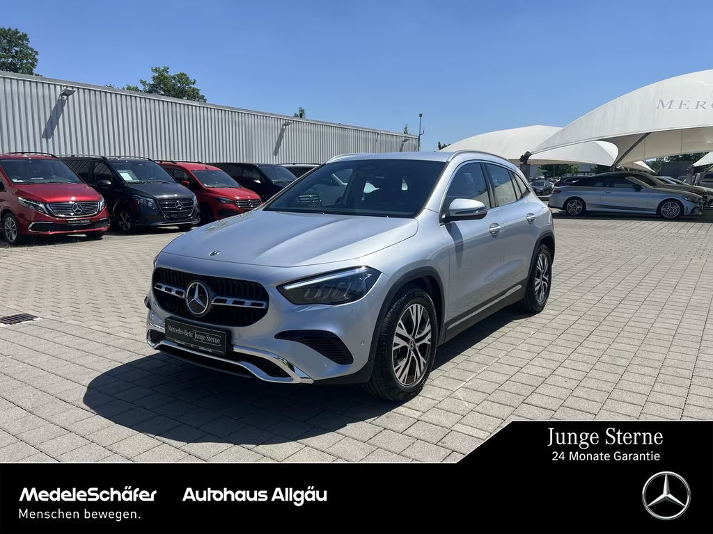 Mercedes-Benz GLA-Klasse GLA 200 Progressive GLA 200 d