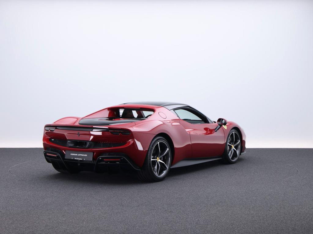 Ferrari 296